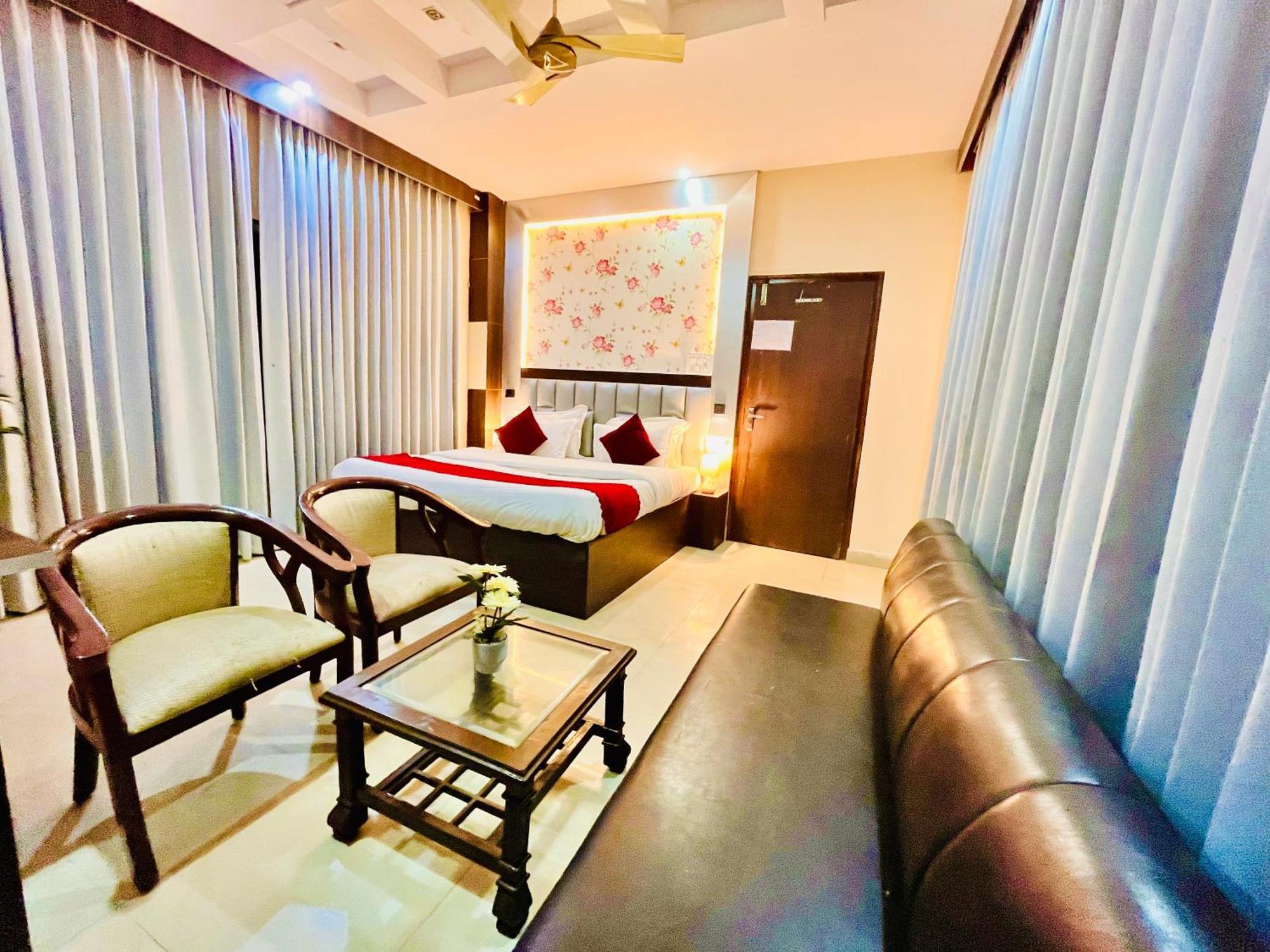 The Ramawati - A Four Star Luxury Hotel Near Ganga Ghat Haridwār Екстериор снимка